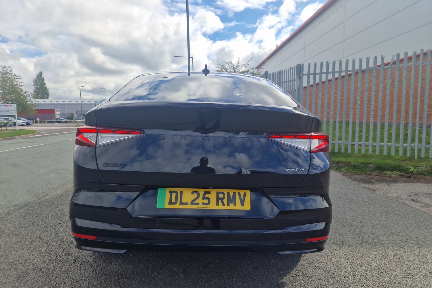 Used Skoda Enyaq 2025 for sale - 76680654: Photo 17