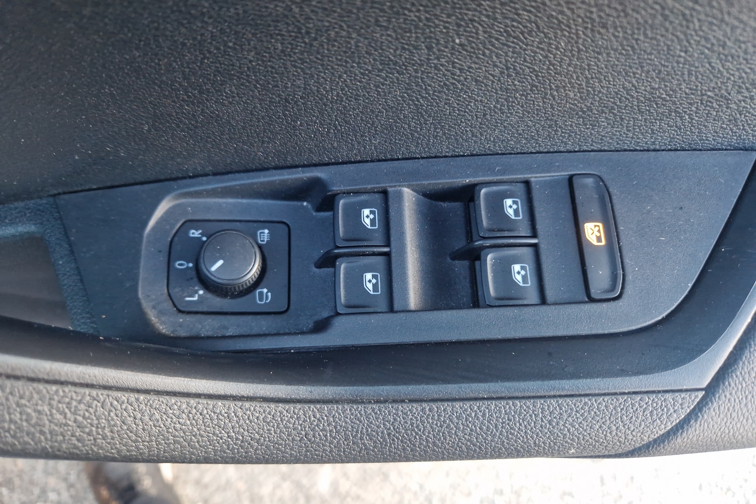 Used Skoda Karoq 2023 for sale - 76676855: Photo 21