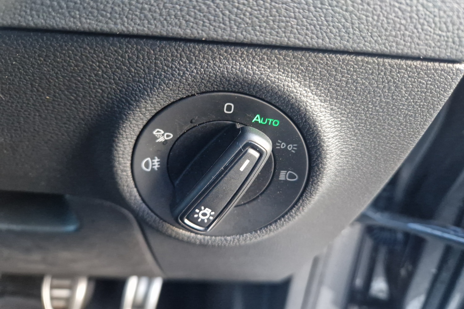 Used Skoda Karoq 2023 for sale - 76676855: Photo 23