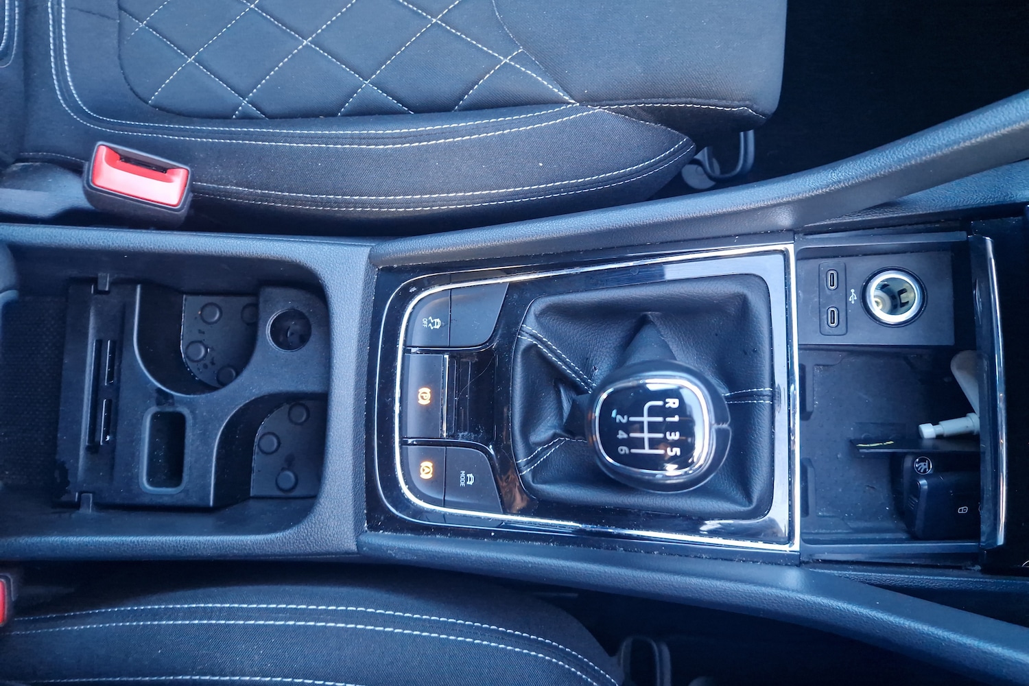 Used Skoda Karoq 2023 for sale - 76676855: Photo 25