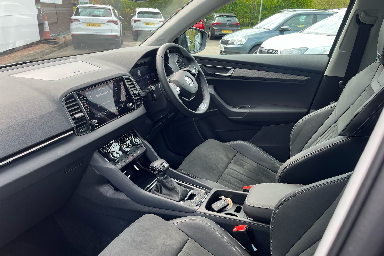 Used Skoda Karoq 2023 for sale - 76754484: Photo 2