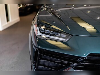 Used Lamborghini Urus 2024 for sale - 79582310: Photo