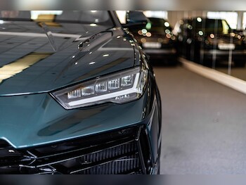 Used Lamborghini Urus 2024 for sale - 79582310: Photo