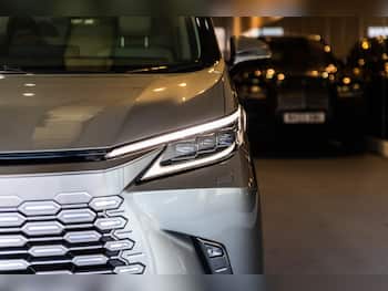 Used Lexus LM 2024 for sale - 79582232: Photo