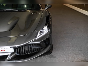 Used Ferrari F8 Tributo 2021 for sale - 79582242: Photo