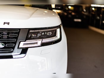 Used Land Rover Range Rover 2023 for sale - 79582260: Photo