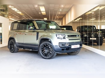 Used Land Rover Defender 110 2021 for sale - 79582266: Photo