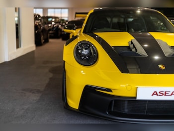 Used Porsche 911 2023 for sale - 79582278: Photo