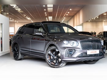 Used Bentley Bentayga 2022 for sale - 79582254: Photo
