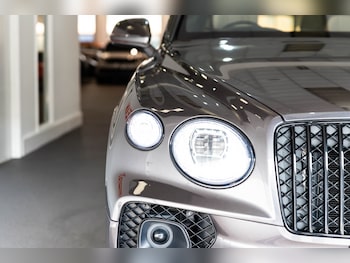 Used Bentley Bentayga 2022 for sale - 79582254: Photo