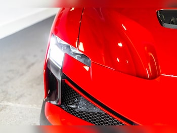 Used Ferrari SF90 Spider 2025 for sale - 79582249: Photo