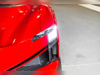 Used Ferrari SF90 Spider 2025 for sale - 79582249: Photo