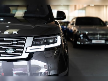 Used Land Rover Range Rover 2023 for sale - 79582239: Photo