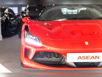 Used Ferrari F8 Spider 2022 for sale - 79582271: Photo