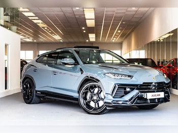 Used Lamborghini Urus 2023 for sale - 79582245: Photo
