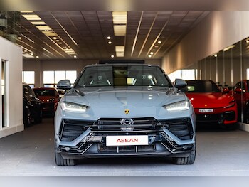 Used Lamborghini Urus 2023 for sale - 79582245: Photo