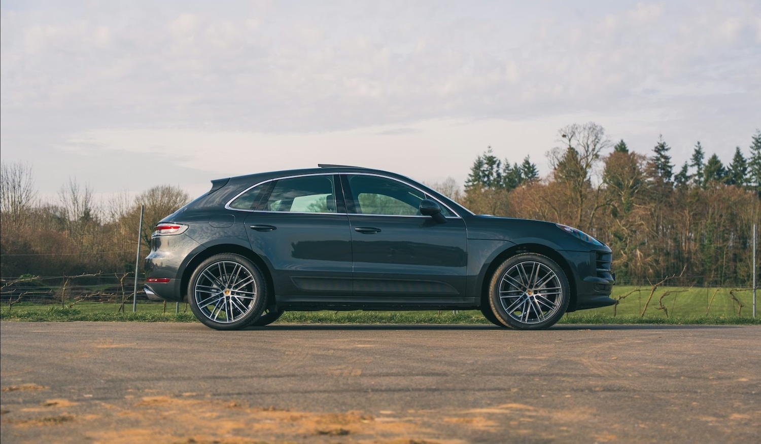 Used Porsche Macan 2019 for sale - 78107977: Photo 3