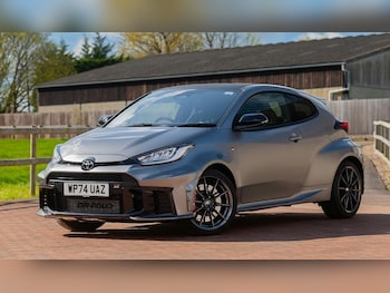 Used Toyota Yaris 2024 for sale - 78108048: Photo