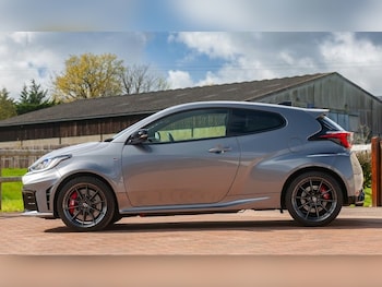 Used Toyota Yaris 2024 for sale - 78108048: Photo