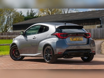 Used Toyota Yaris 2024 for sale - 78108048: Photo