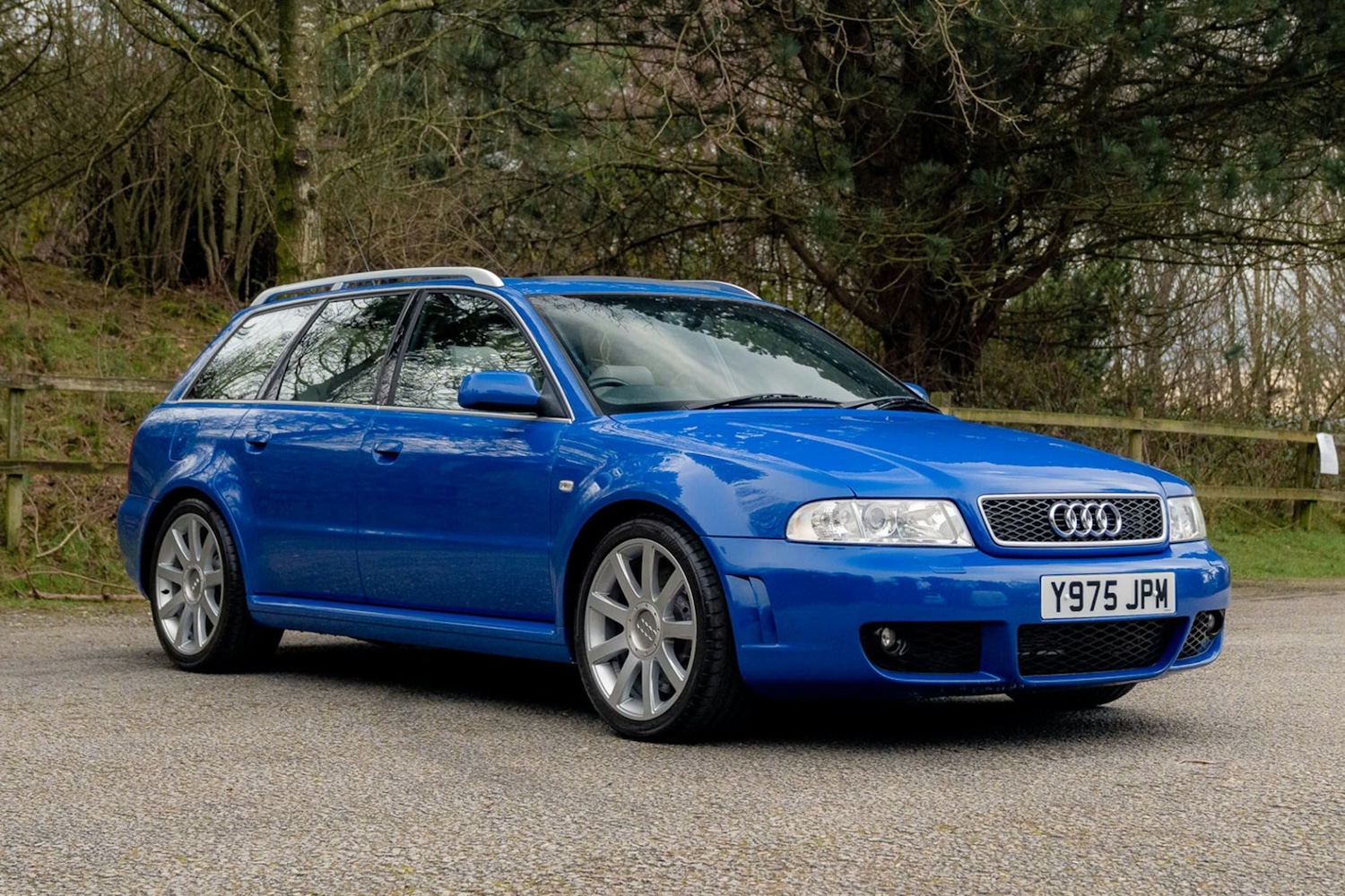 Used Audi RS4 2001 for sale - 78093017: Photo 2