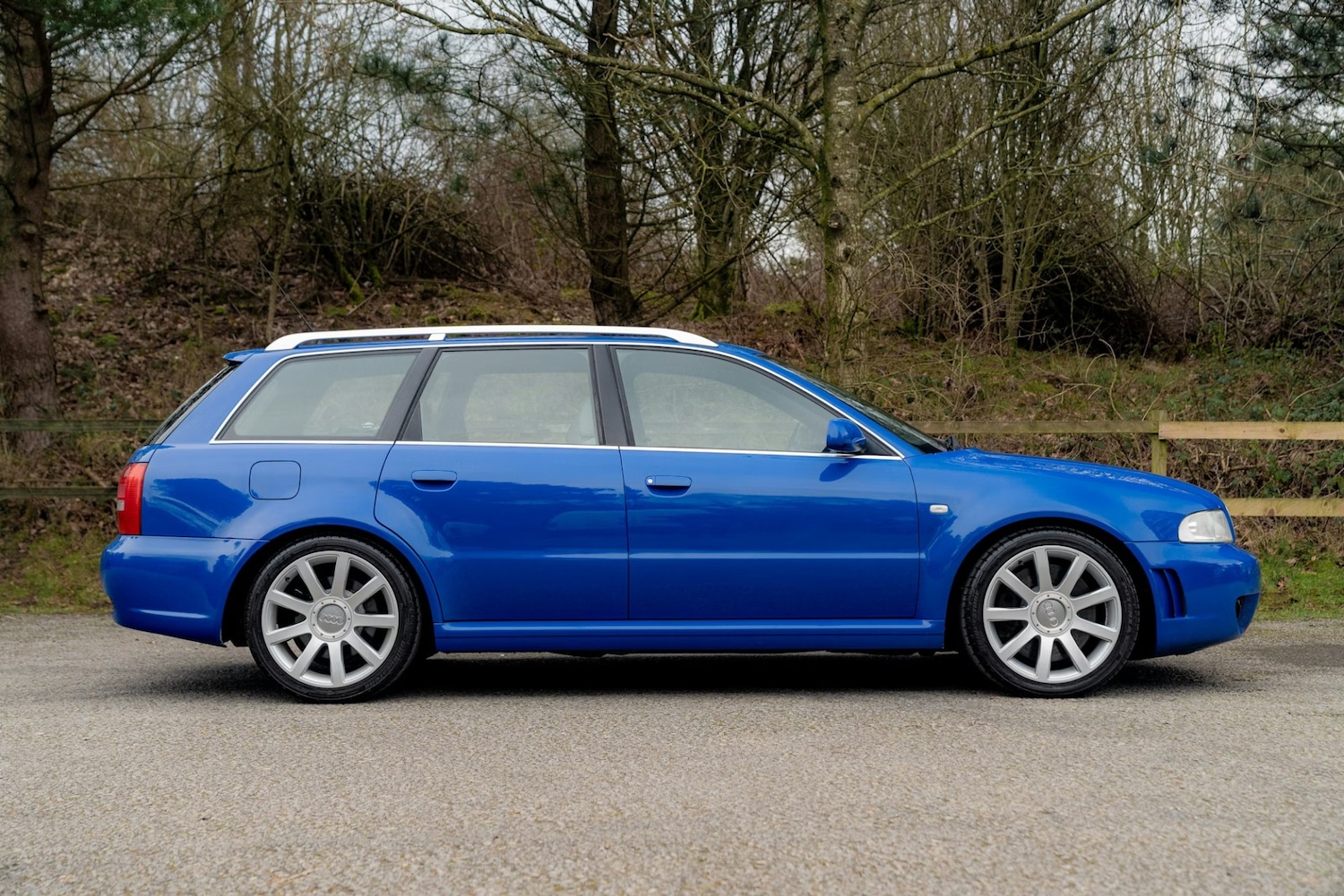 Used Audi RS4 2001 for sale - 78093017: Photo 7