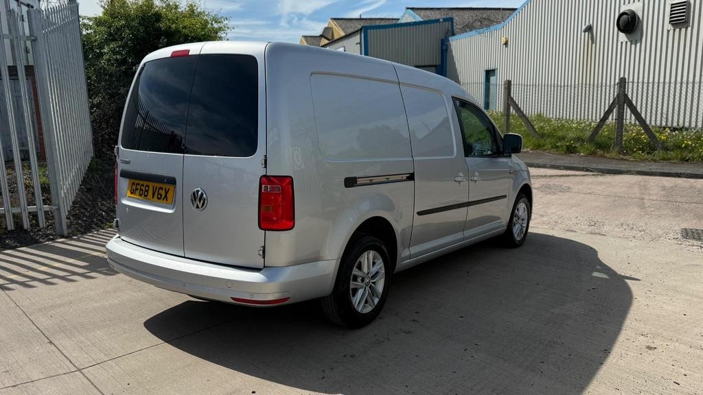 Used Volkswagen Caddy Maxi 2018 for sale - 78125682: Photo 3