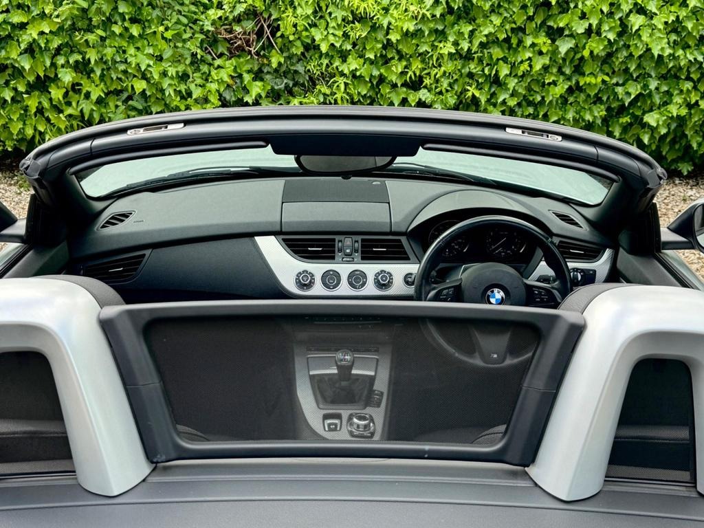 Used BMW Z4 2012 for sale - 78108967: Photo 19