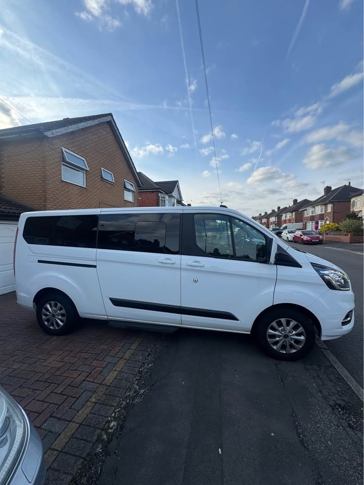 Used Ford Tourneo Custom 2021 for sale - 78125507: Photo 3