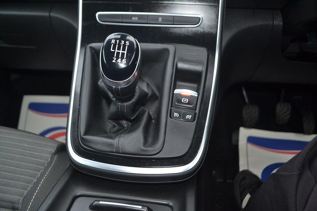 Used Renault Scenic 2018 for sale - 78127259: Photo 5