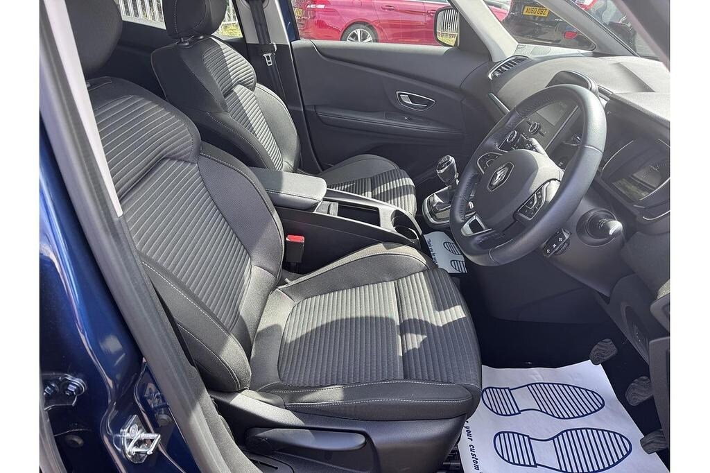 Used Renault Scenic 2018 for sale - 78127259: Photo 7