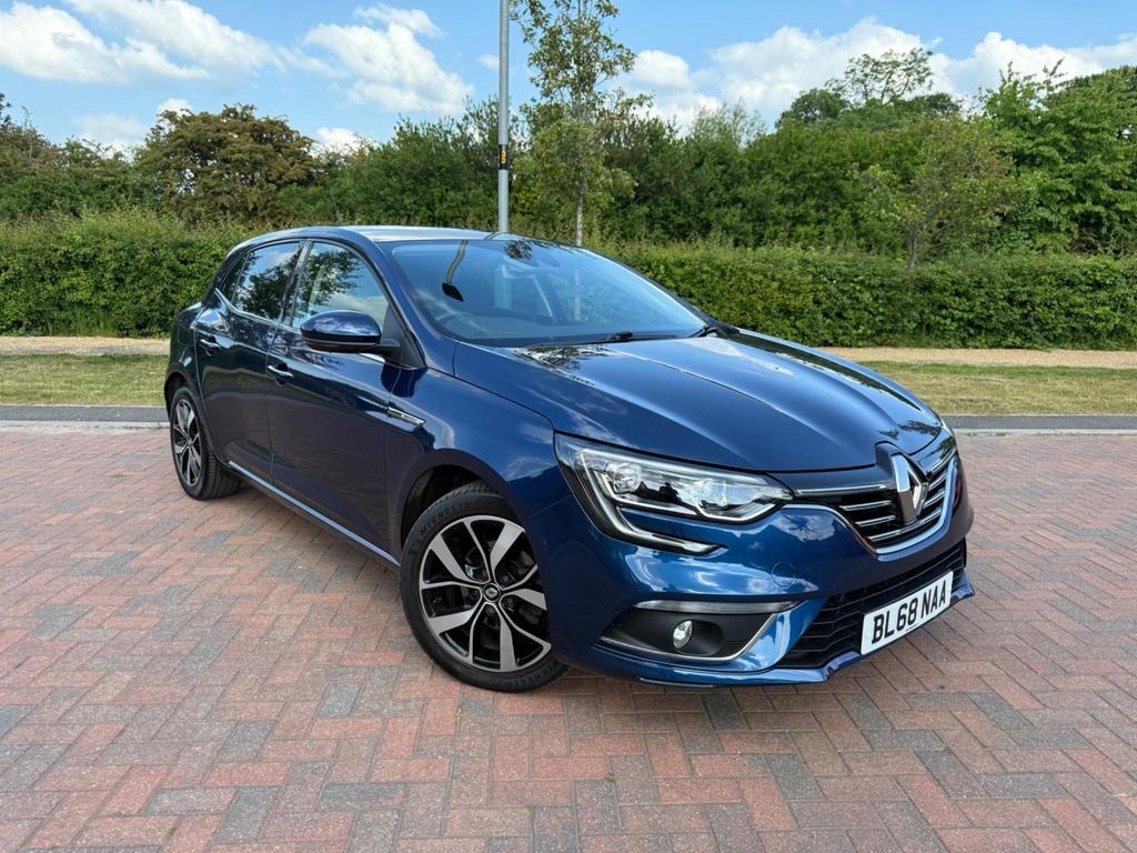 Used Renault Megane 2018 for sale - 78127261: Photo 1