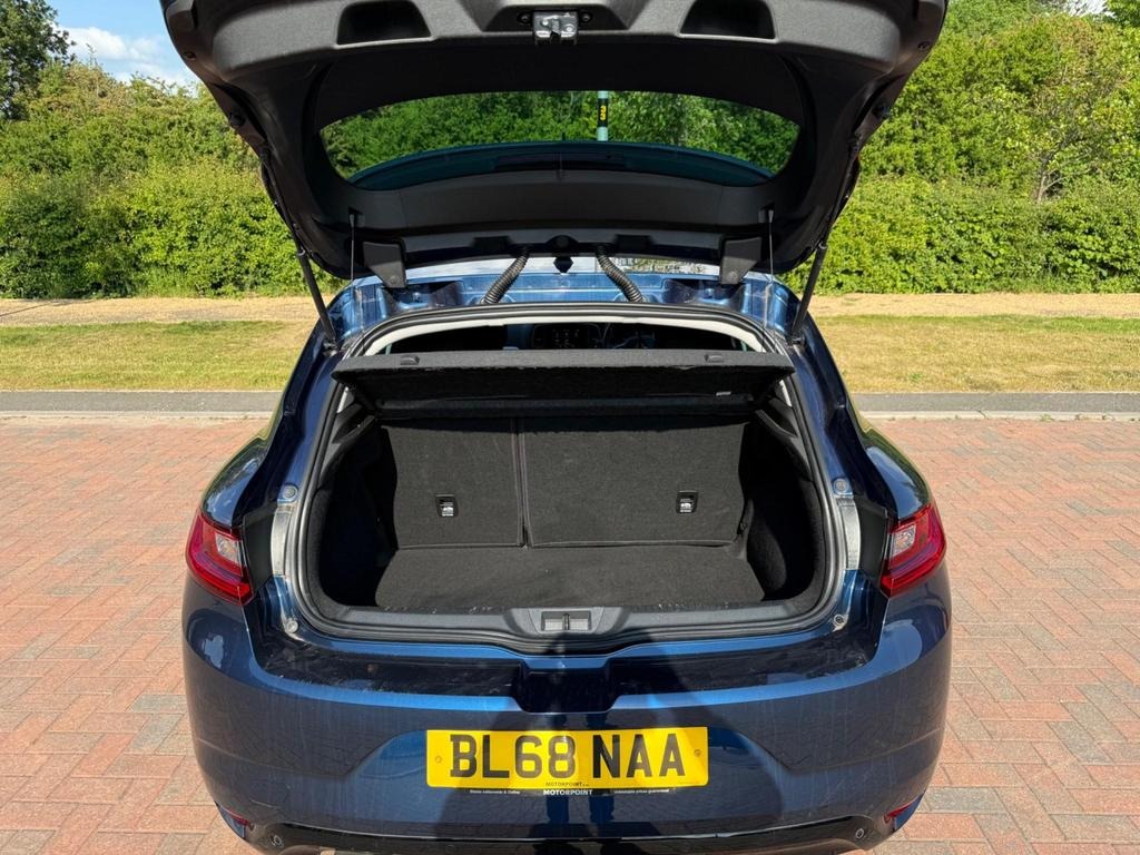 Used Renault Megane 2018 for sale - 78127261: Photo 4