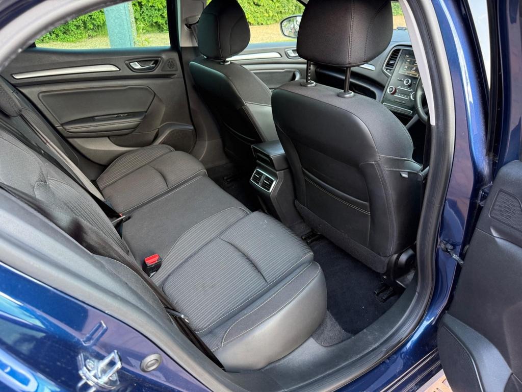 Used Renault Megane 2018 for sale - 78127261: Photo 5