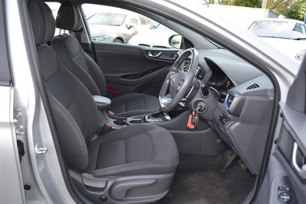 Used Hyundai IONIQ 2018 for sale - 78127270: Photo 4