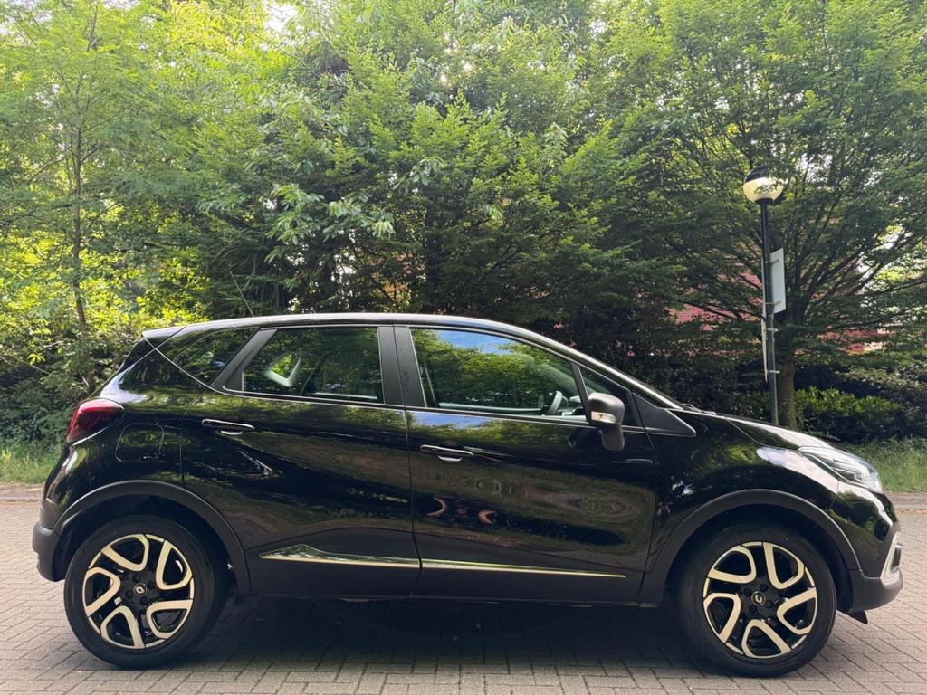 Used Renault Captur 2018 for sale - 78127264: Photo 2