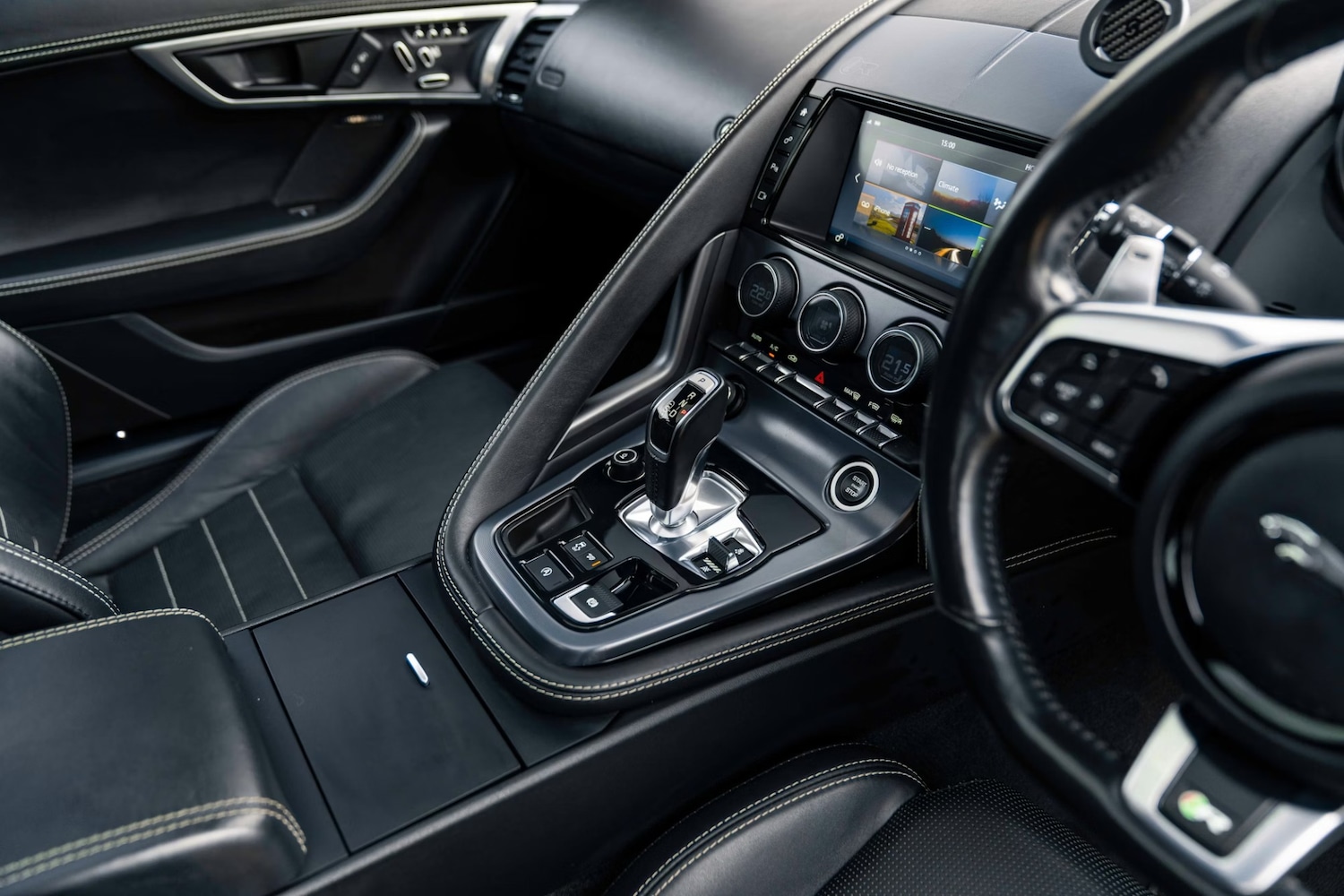 Used Jaguar F-Type 2017 for sale - 78094554: Photo 11