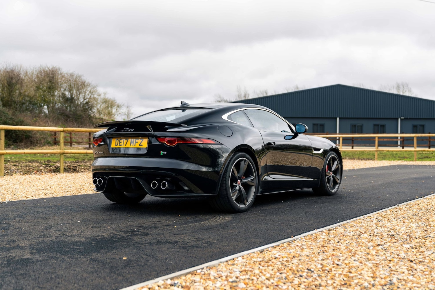 Used Jaguar F-Type 2017 for sale - 78094554: Photo 6