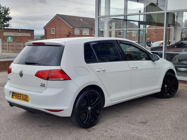 Used Volkswagen Golf 2015 for sale - 76216551: Photo 11