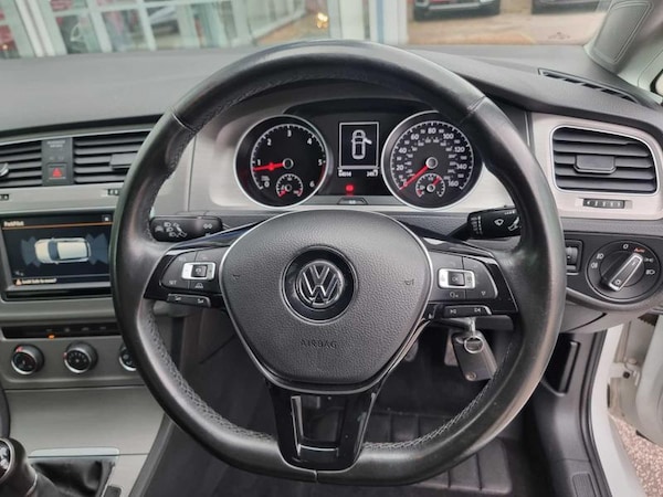 Used Volkswagen Golf 2015 for sale - 76216551: Photo 16