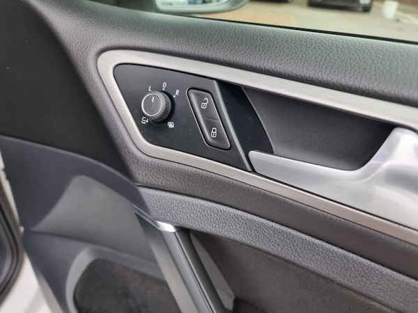 Used Volkswagen Golf 2015 for sale - 76216551: Photo 31
