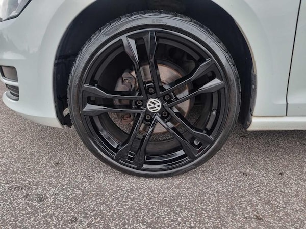 Used Volkswagen Golf 2015 for sale - 76216551: Photo 6