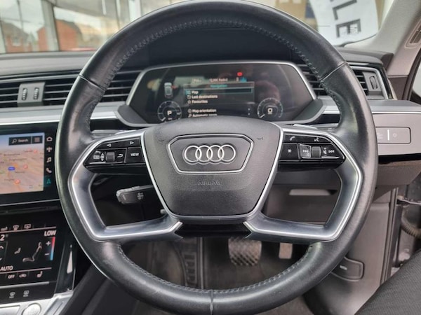 Used Audi e-tron 2019 for sale - 76162030: Photo 43
