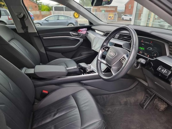 Used Audi e-tron 2019 for sale - 76162030: Photo 9
