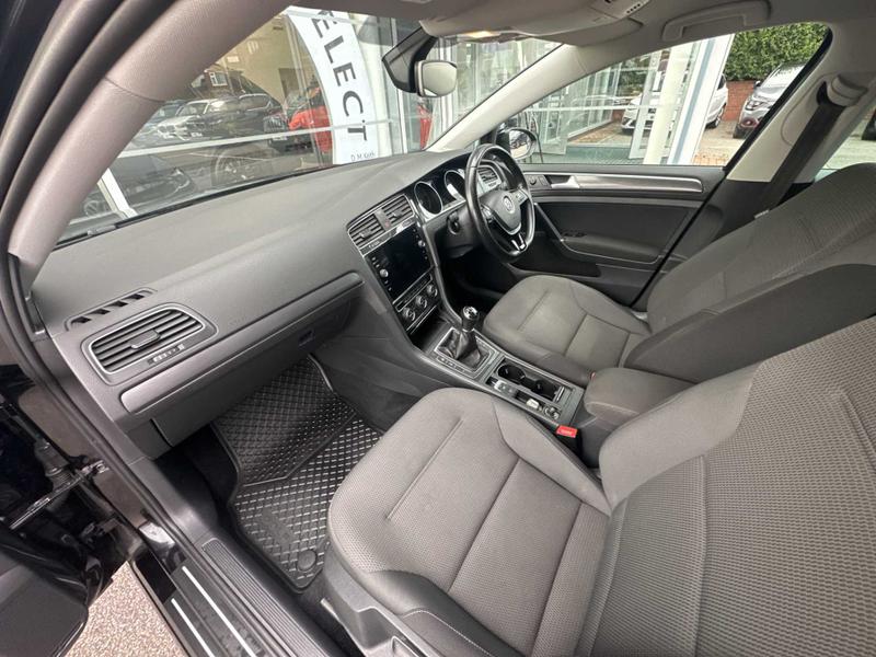 Used Volkswagen Golf 2020 for sale - 76097204: Photo 14