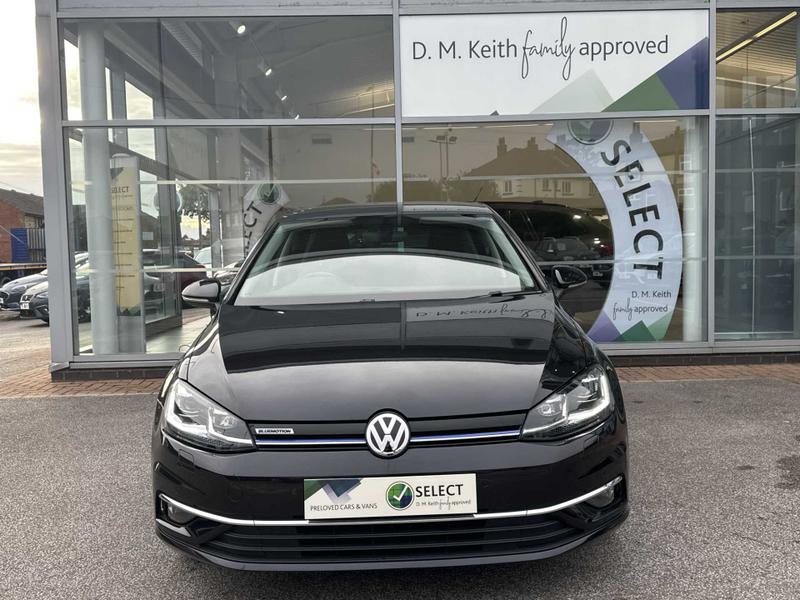Used Volkswagen Golf 2020 for sale - 76097204: Photo 2