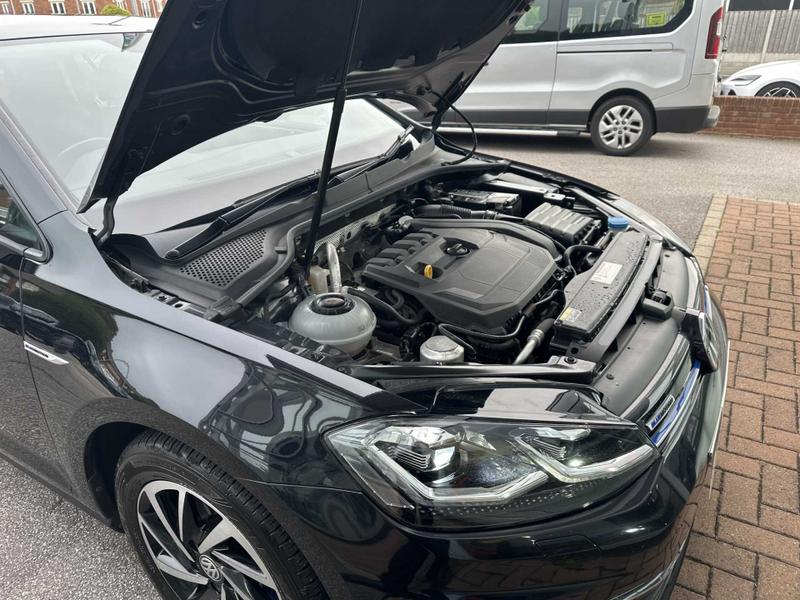 Used Volkswagen Golf 2020 for sale - 76097204: Photo 42