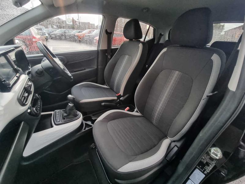 Used Hyundai i10 2022 for sale - 76302633: Photo 35