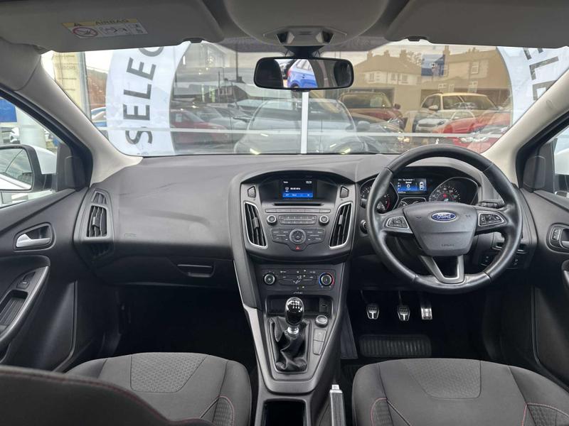 Used Ford Focus 2015 for sale - 76355683: Photo 18