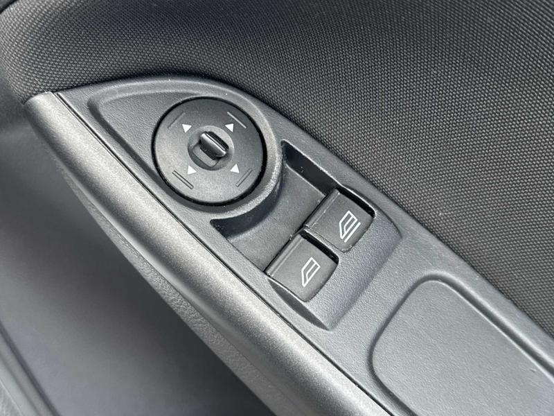 Used Ford Focus 2015 for sale - 76355683: Photo 19